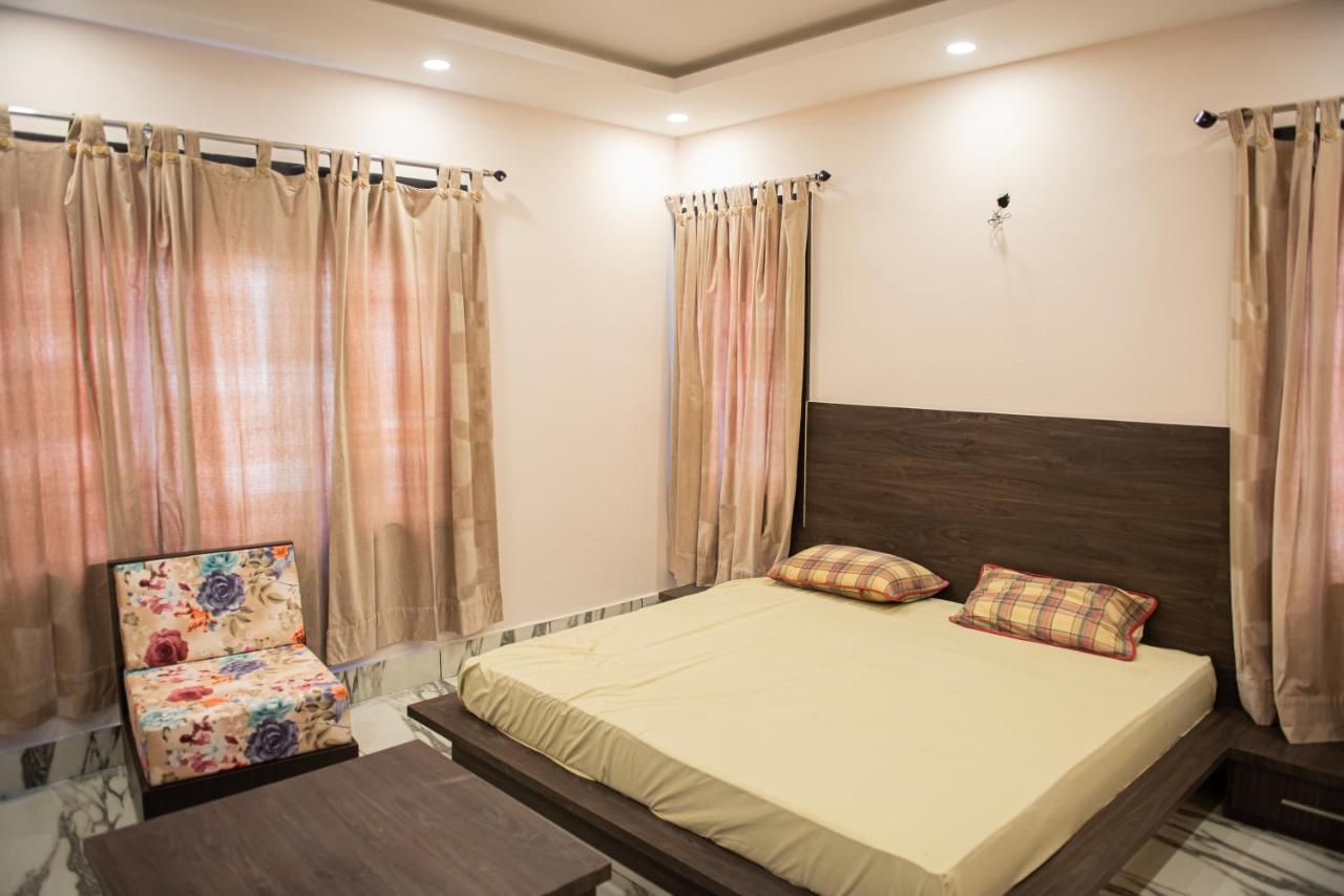 Sethi's Srinagar (Jammu and Kashmir)