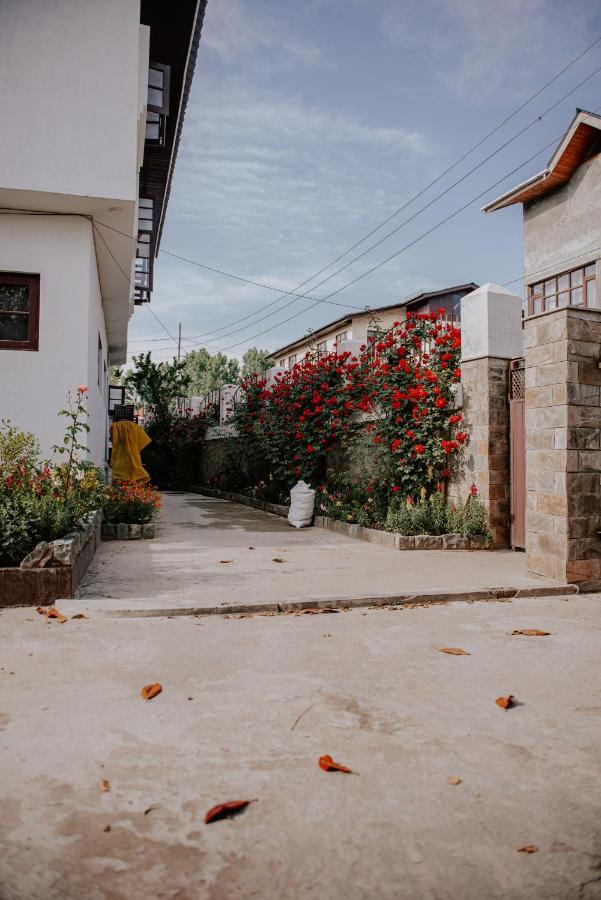 Homestay Sethi's Srinagar (Jammu and Kashmir)
